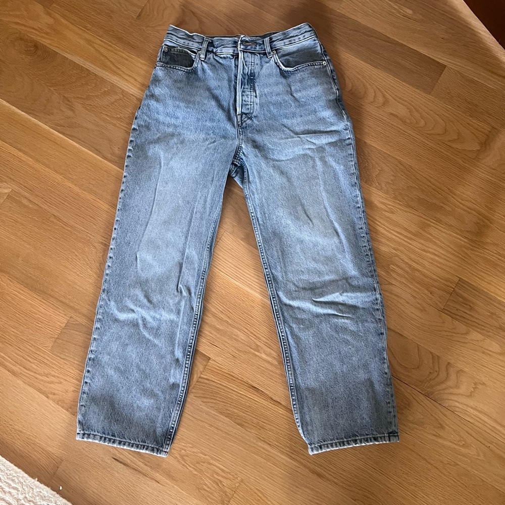 Everlane 90’s Way-High Jean in Light Wash